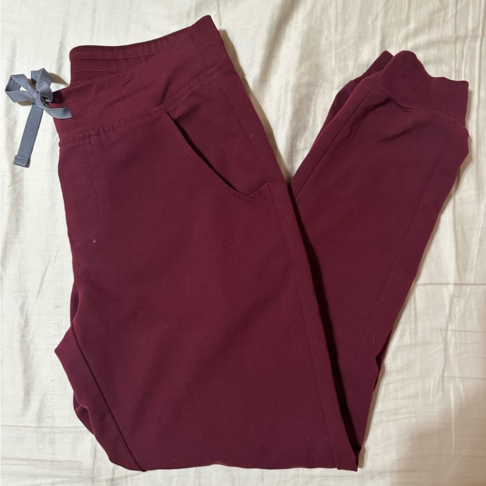 FIGS Zamora Jogger Scrub Pants (XS/Petite)